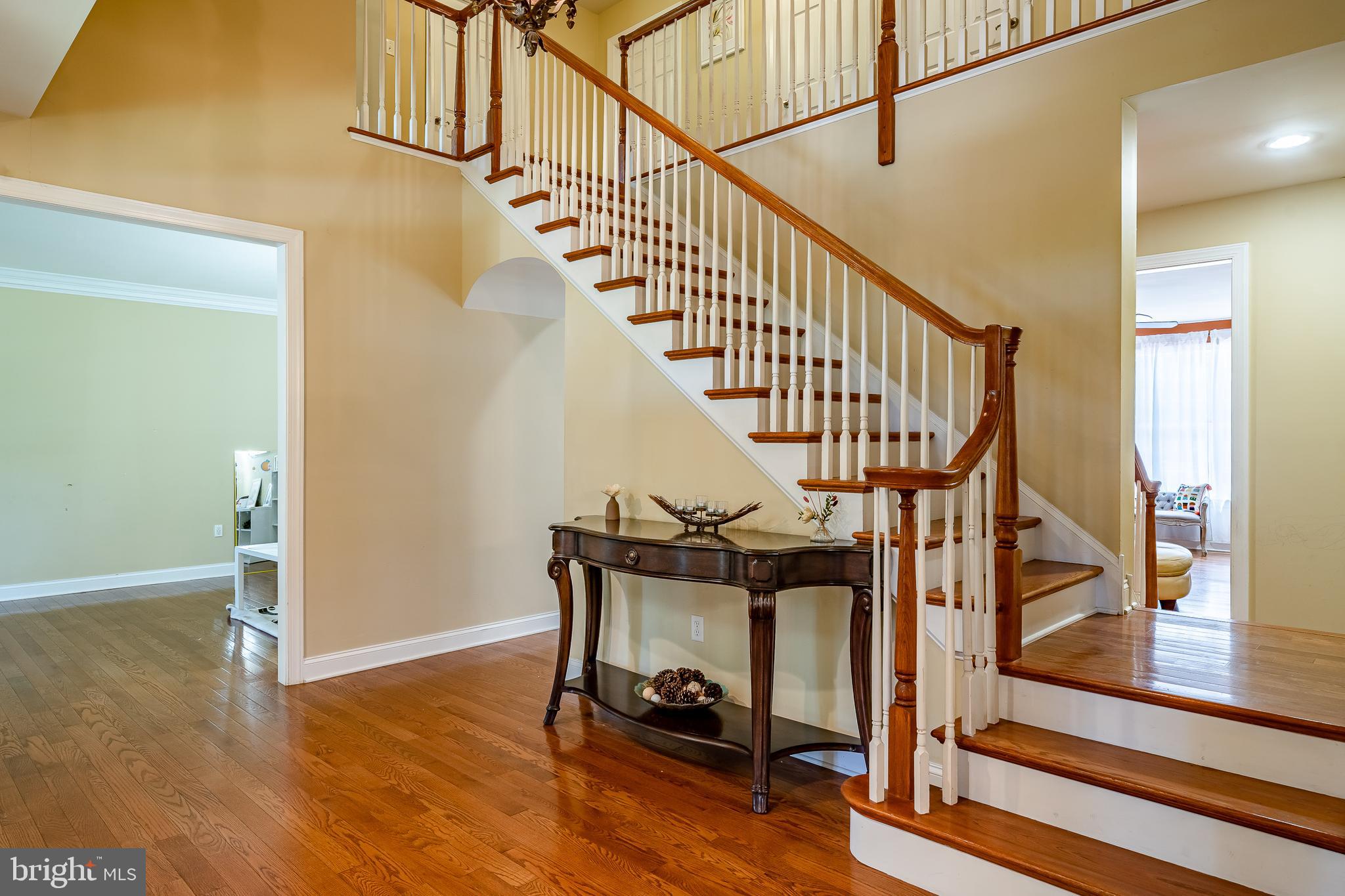 58 Summit Road Malvern, PA 19355 - Photo 8 of 60 Two story foyer