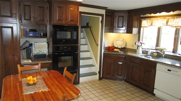5 Marmion Road Melrose, MA 02176 - Photo 9 of 30 Gallery Image 9