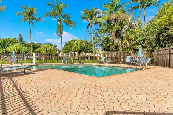 $4,300 | 11318 Rhapsody Road, Unit 11318, Cooper City, FL 33026