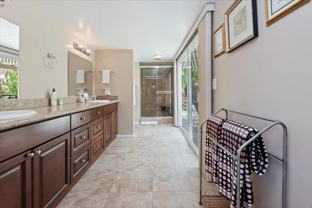 a view of walk in closet