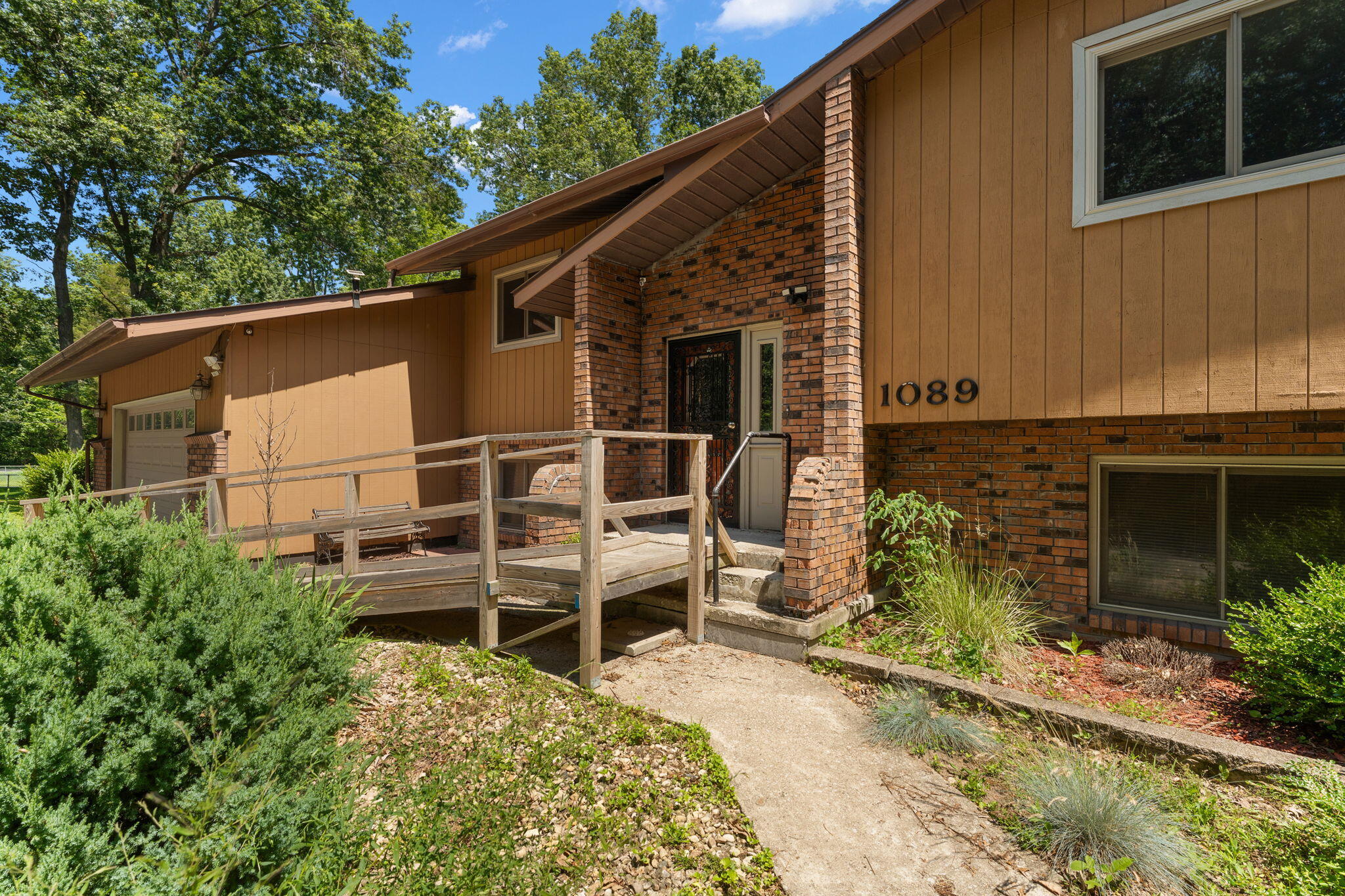 1089 North 200 West Chesterton, IN 46304 - Photo 45 of 50 2048x1365