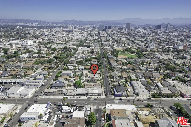 $1,500,000 | 1561 1/2 South Harvard Boulevard, Los Angeles, CA 90006