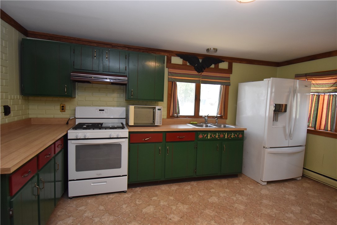 13342 Winding Road Carlton, NY 14571 - Photo 14 of 42