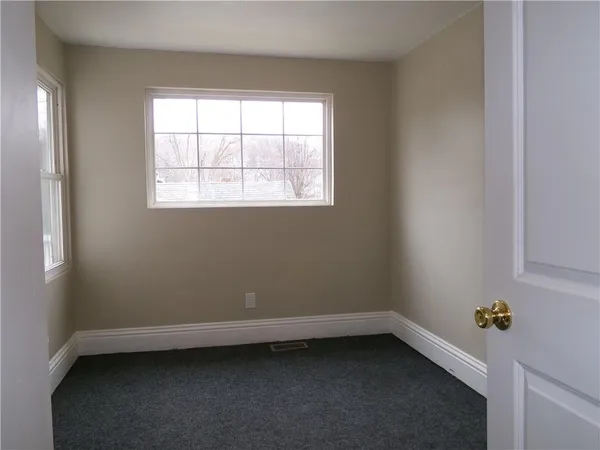 $179,900 | 723 Isley Boulevard, Excelsior Springs, MO 64024
