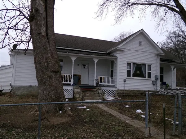 $179,900 | 723 Isley Boulevard, Excelsior Springs, MO 64024
