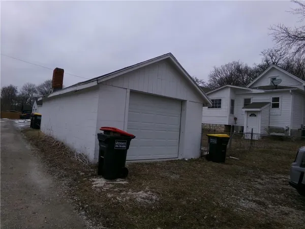 $179,900 | 723 Isley Boulevard, Excelsior Springs, MO 64024