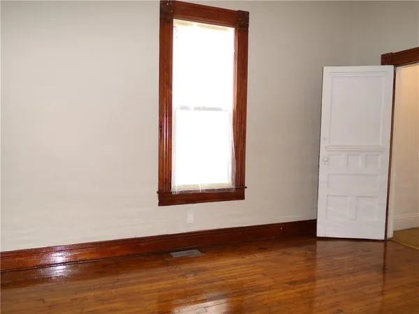 $179,900 | 723 Isley Boulevard, Excelsior Springs, MO 64024