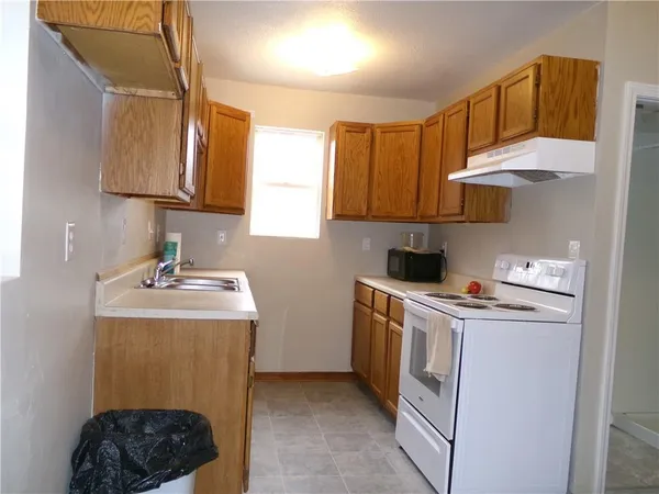 $179,900 | 723 Isley Boulevard, Excelsior Springs, MO 64024