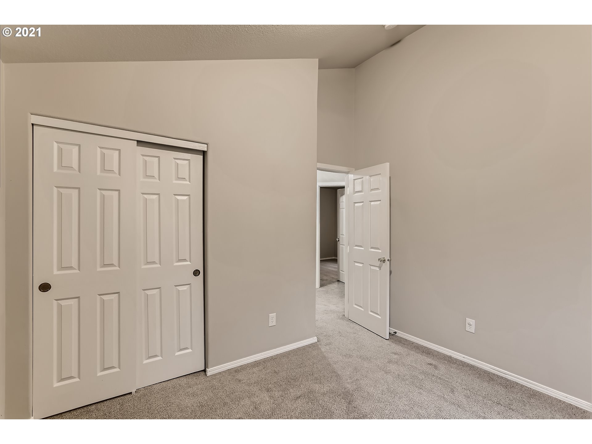 17670 Southwest September Lane Beaverton, OR 97003 - Photo 26 of 31 a view of an empty room