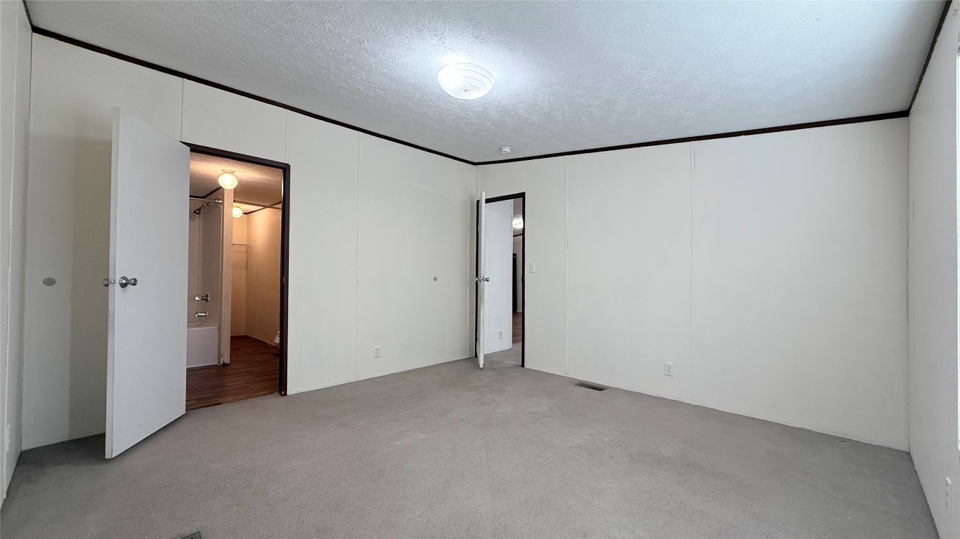 1430 West Howard Lane, Unit 4 Austin, TX 78728 - Photo 15 of 18 a view of an empty room