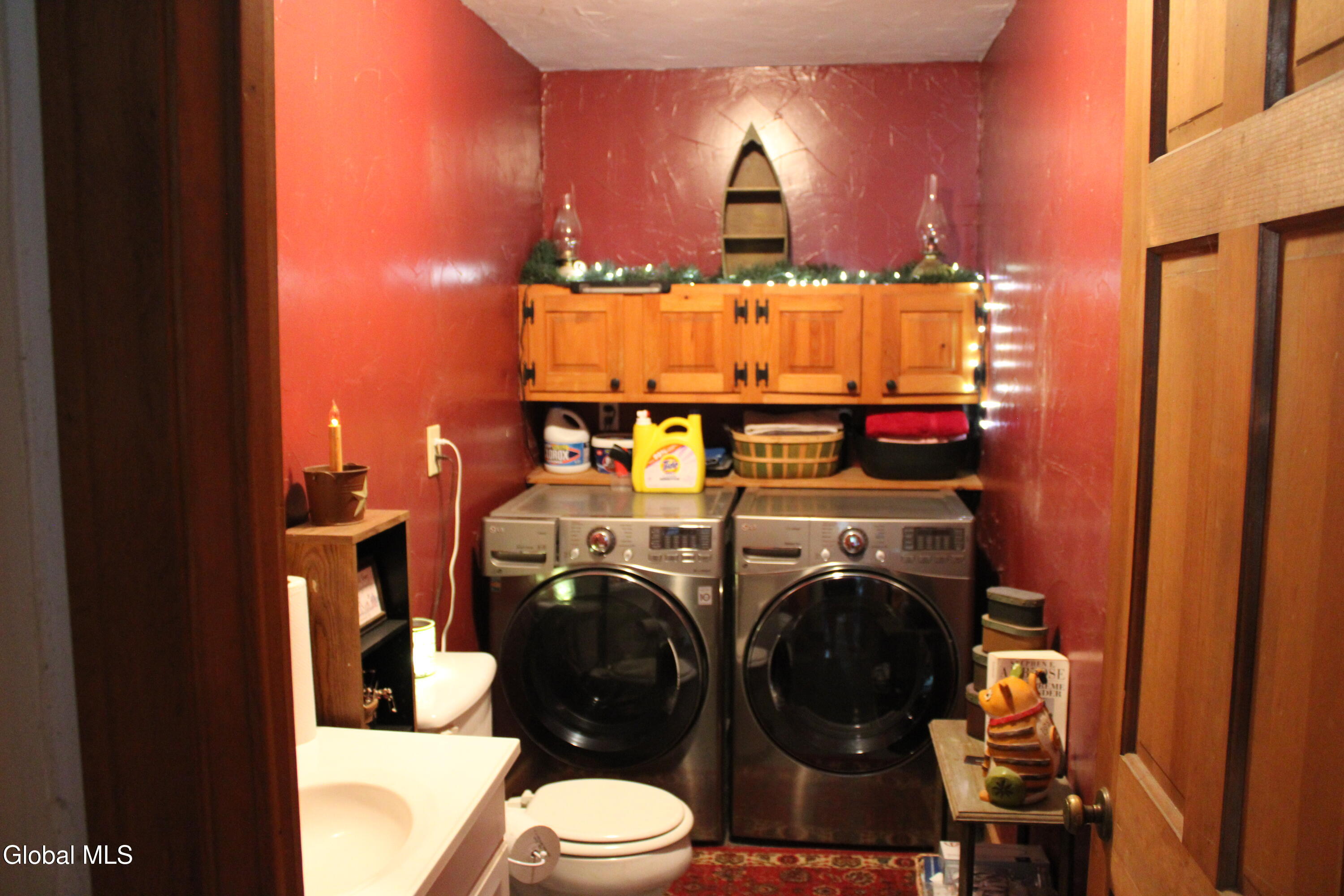 210 East Lake Road Cossayuna, NY 12823 - Photo 26 of 63 IMG_8599