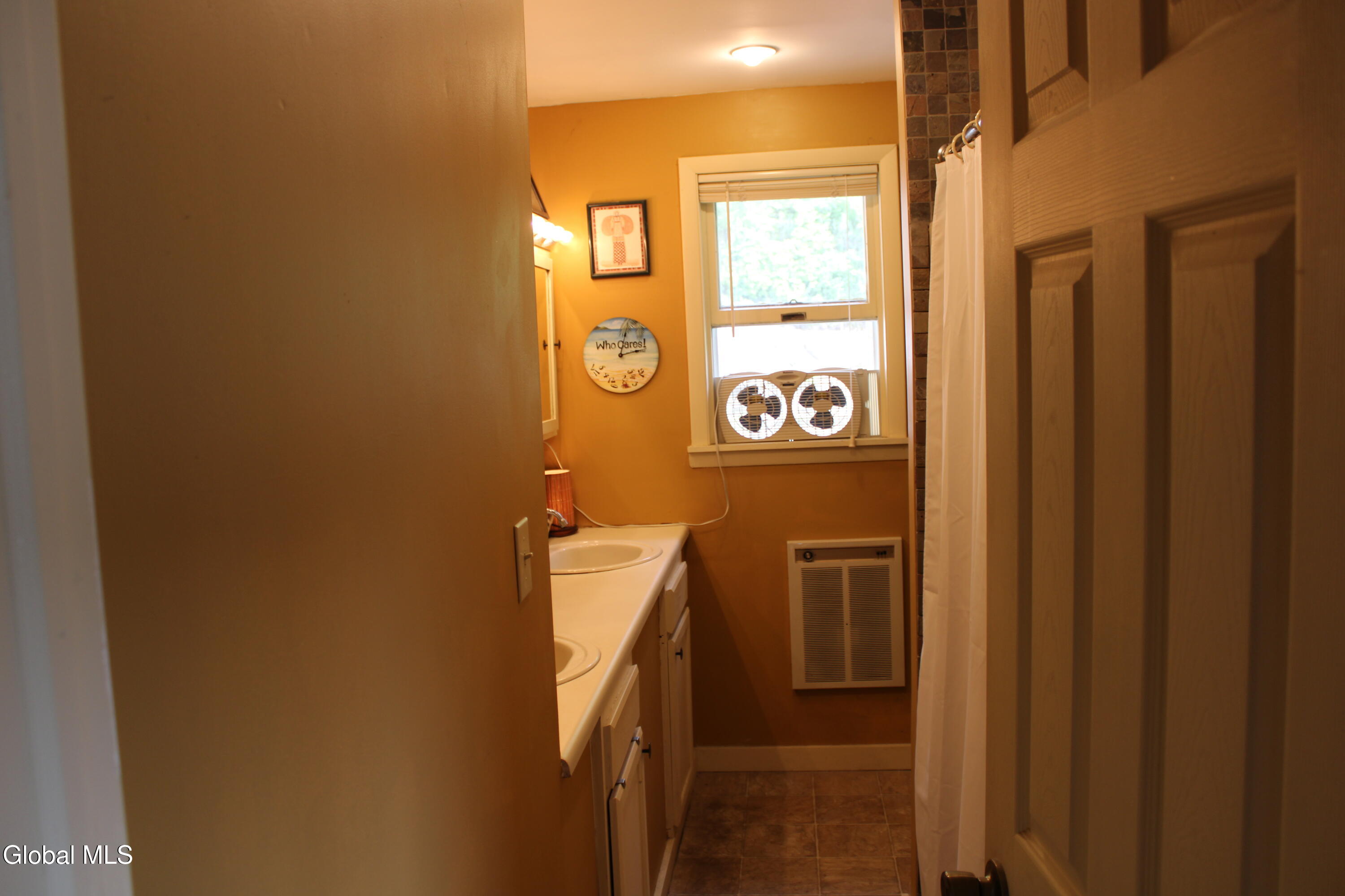 210 East Lake Road Cossayuna, NY 12823 - Photo 34 of 63 IMG_8561