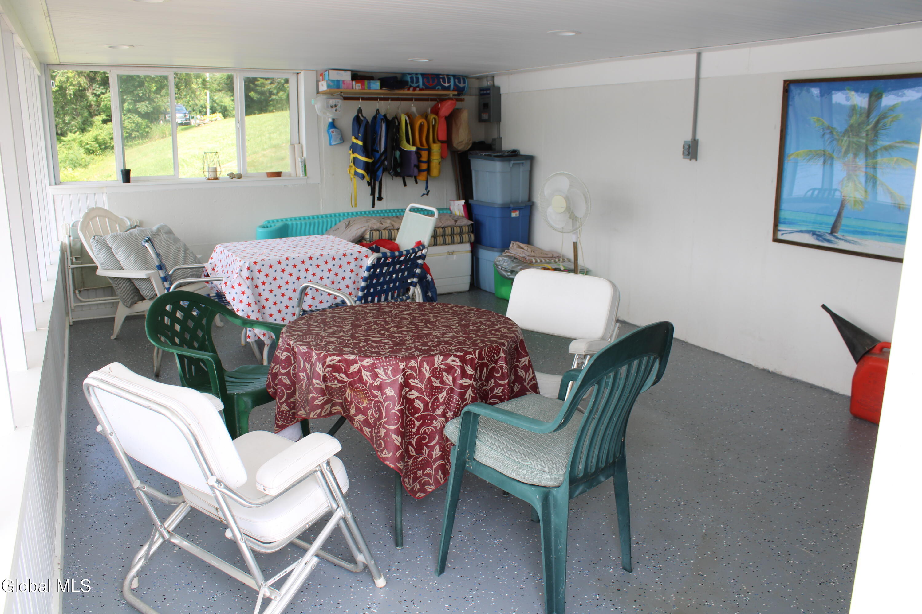 210 East Lake Road Cossayuna, NY 12823 - Photo 4 of 63 4