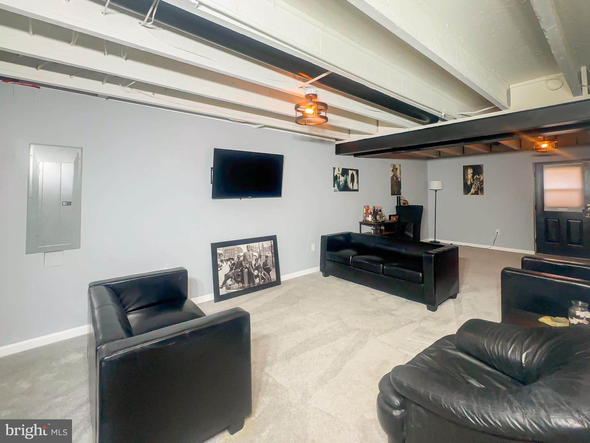 13108 Ridge Brook Court Fort Washington, MD 20744 - Photo 31 of 38 Entertainment Area