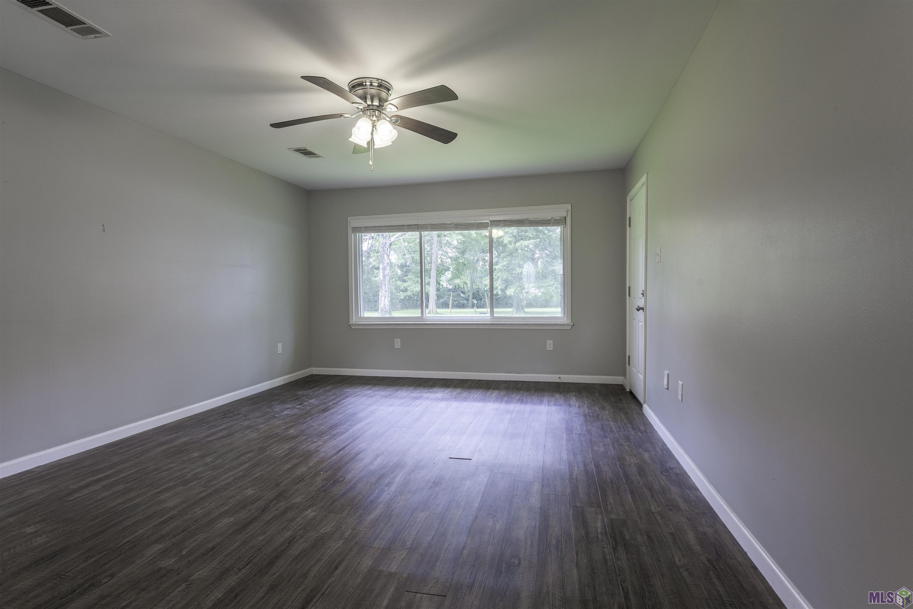 9312 Ridgewood Drive Baton Rouge, LA 70814 - Photo 4 of 9 Gallery Image 4