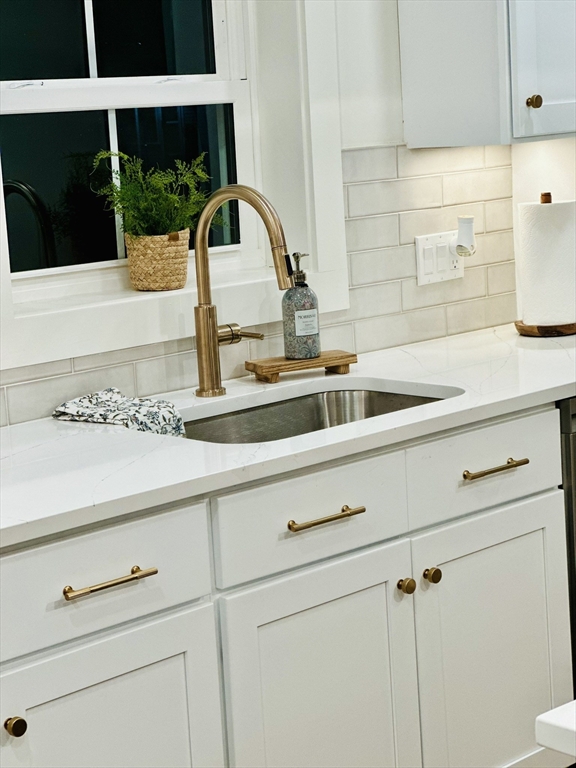 22 Laurel Street Beverly, MA 01915 - Photo 14 of 31