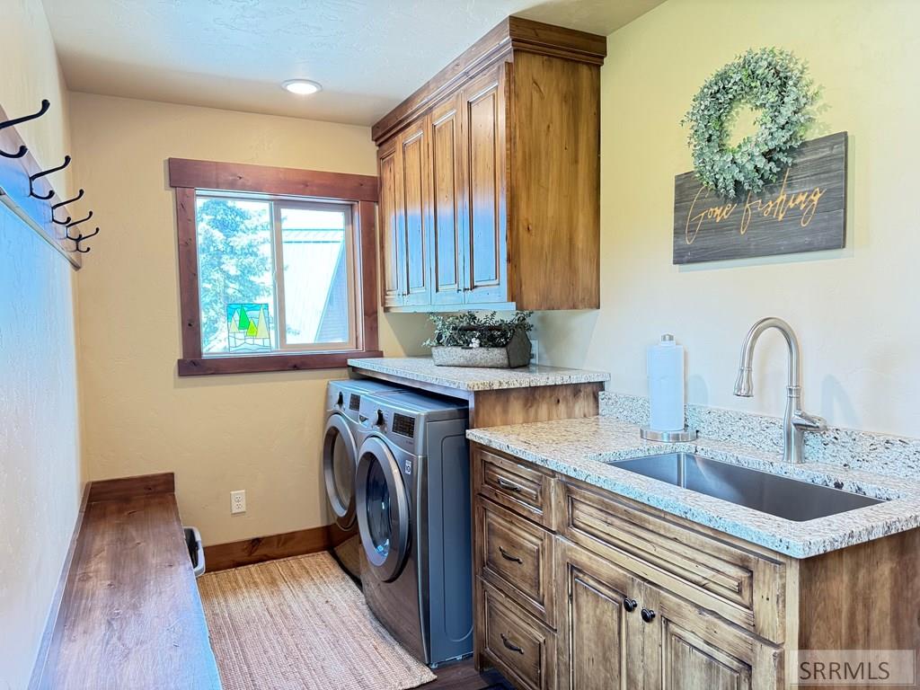 4419 2 Top Road Island Park, ID 83429 - Photo 34 of 35