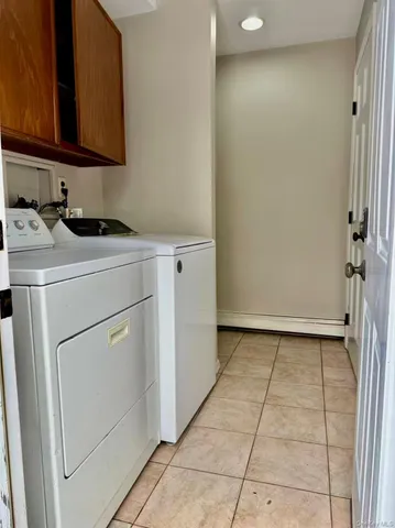 $4,600 | 33 Pilgrim Drive, Port Jefferson, NY 11777