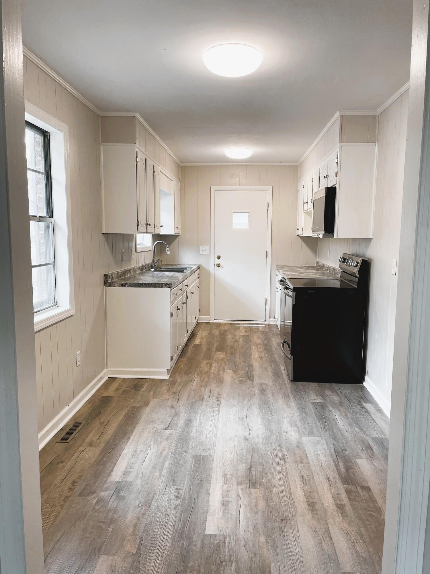 404 Gadsden Loop Walterboro, SC 29488 - Photo 16 of 33 404 Gadsden Loop