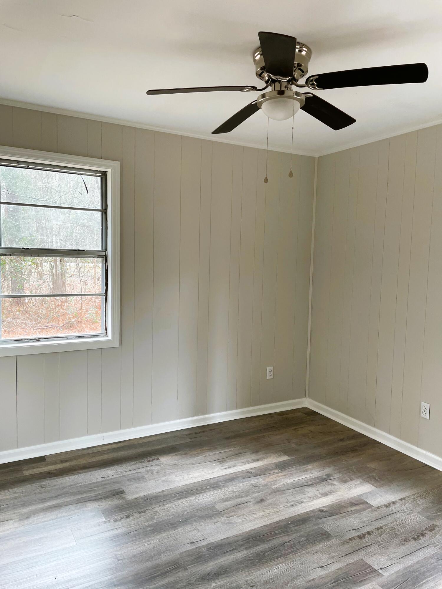 404 Gadsden Loop Walterboro, SC 29488 - Photo 18 of 33 404 Gadsden Loop