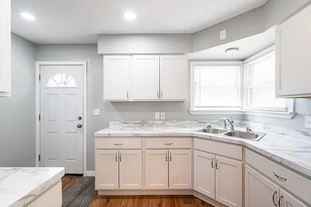 $284,900 | 7719 West Fiebrantz Avenue, Milwaukee, WI 53222