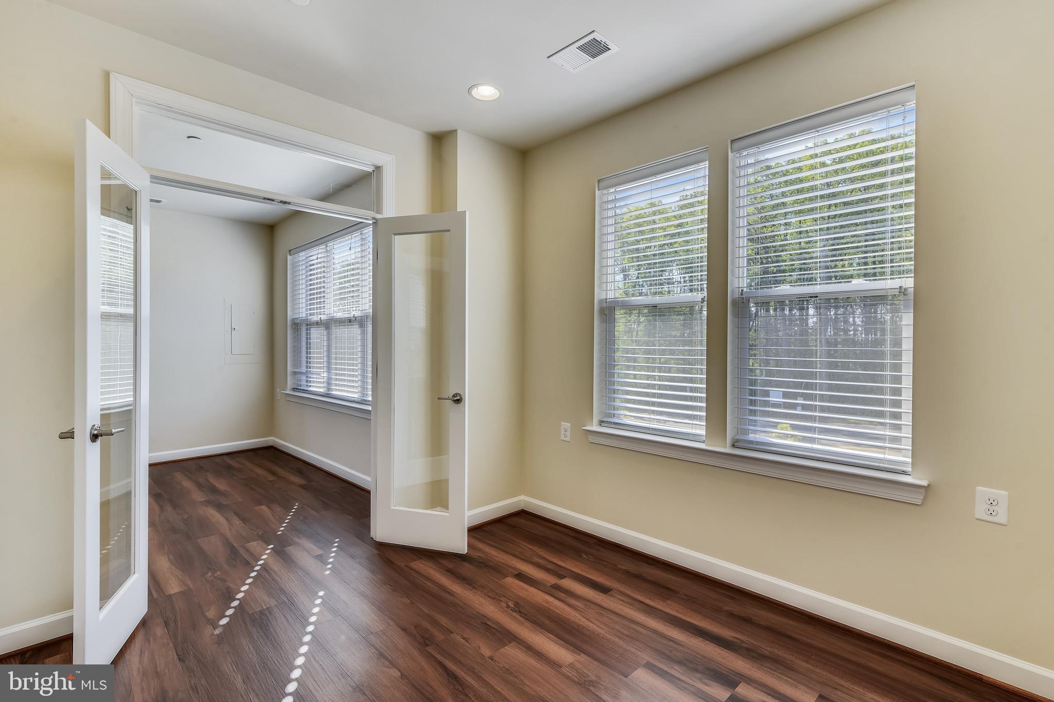 46422 Rilassare Terrace Sterling, VA 20164 - Photo 20 of 42 Office