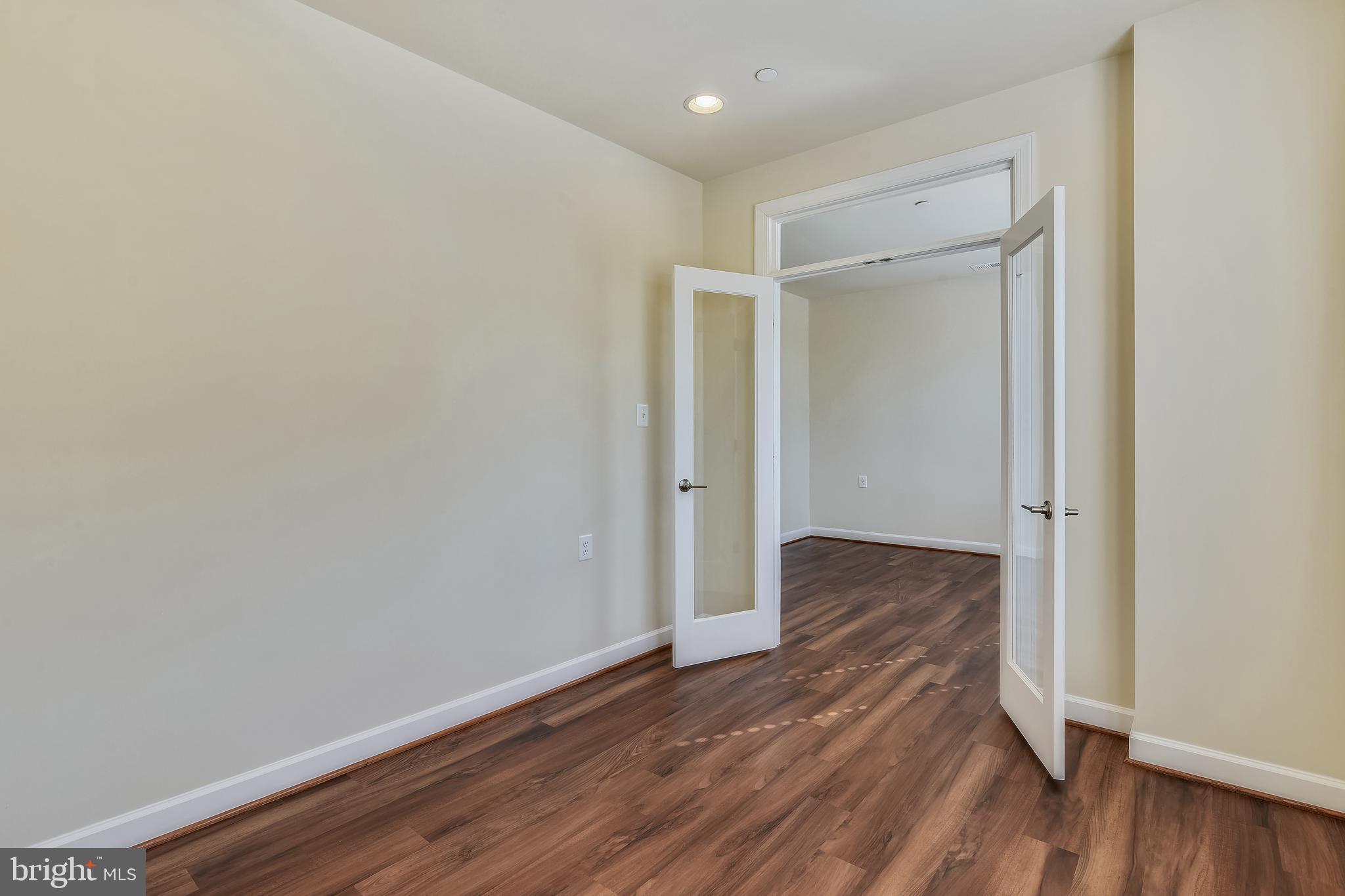 46422 Rilassare Terrace Sterling, VA 20164 - Photo 21 of 42 Office