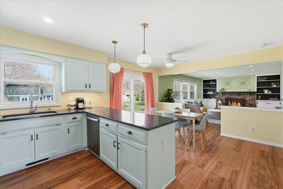 126 Merryturn Road Madison, WI 53714 - Photo 11 of 48