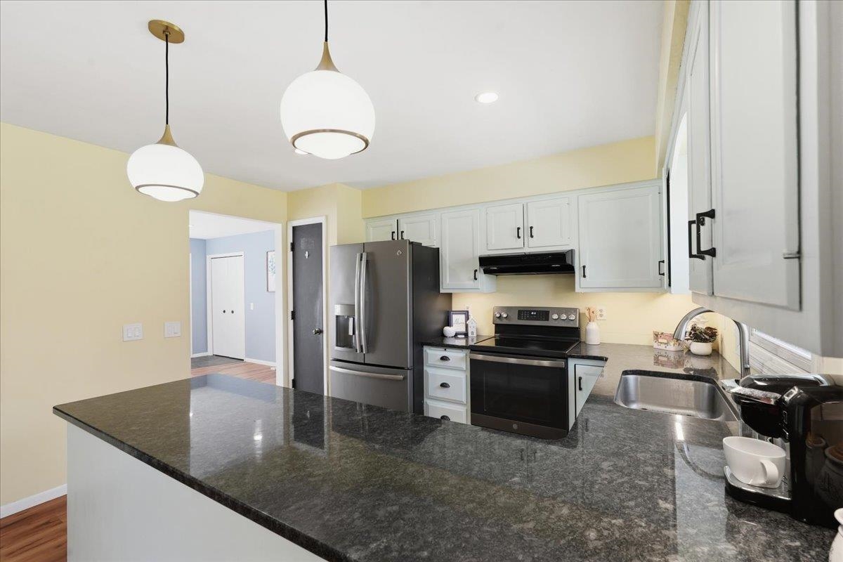 126 Merryturn Road Madison, WI 53714 - Photo 12 of 48