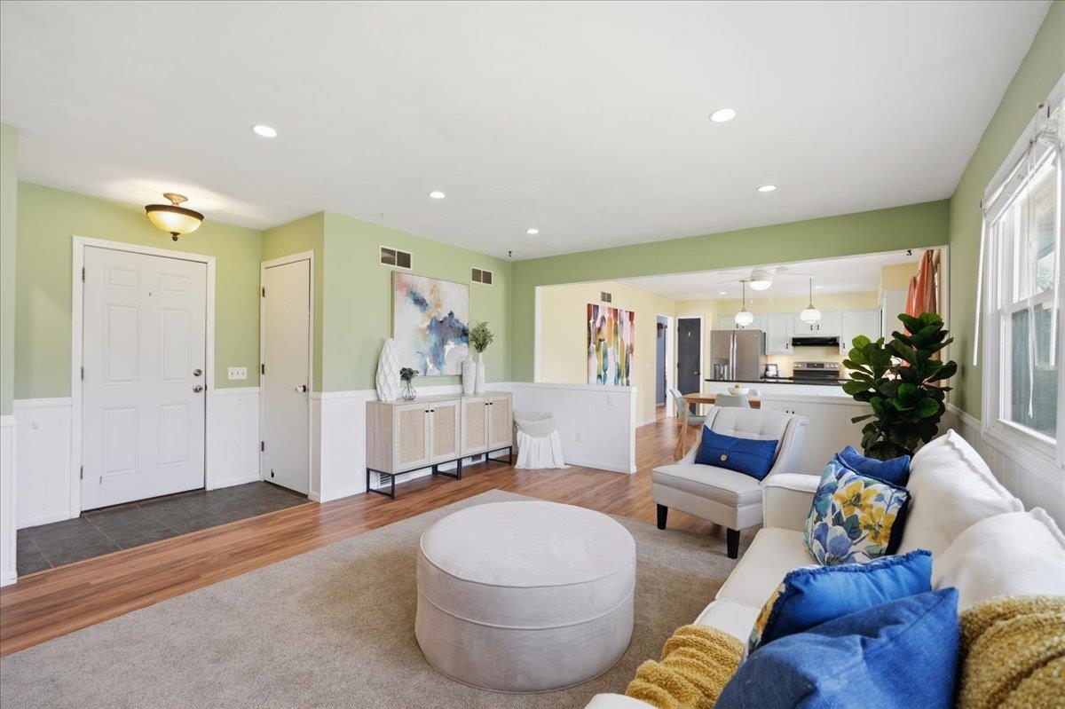 126 Merryturn Road Madison, WI 53714 - Photo 18 of 48