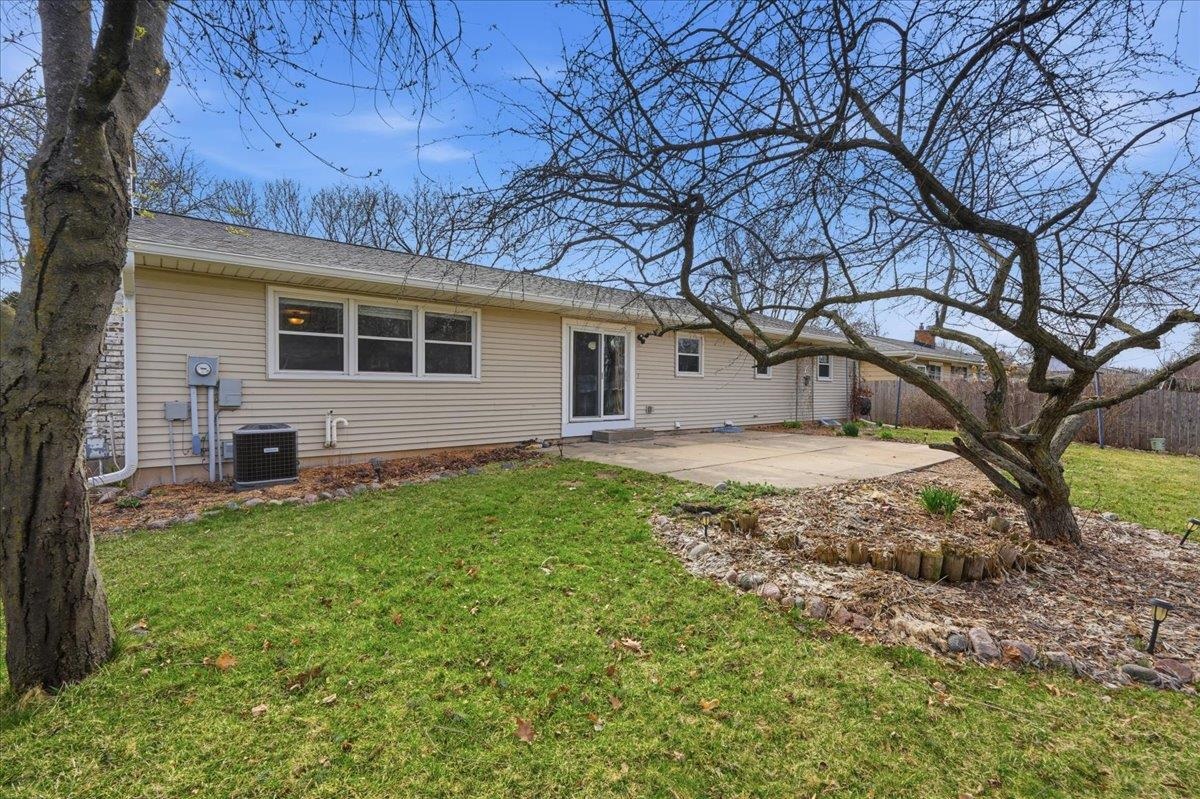 126 Merryturn Road Madison, WI 53714 - Photo 46 of 48