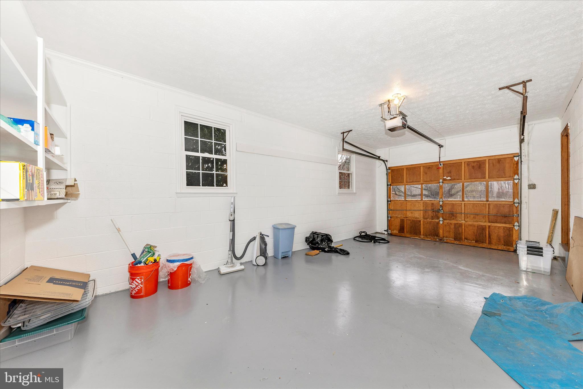 9811 Watkins Road Gaithersburg, MD 20882 - Photo 28 of 54 a view of a room with gym equipment