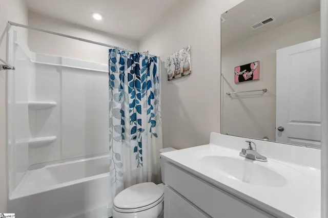 $229,900 | 124 Highland Sta Drive, Clinton, SC 29325