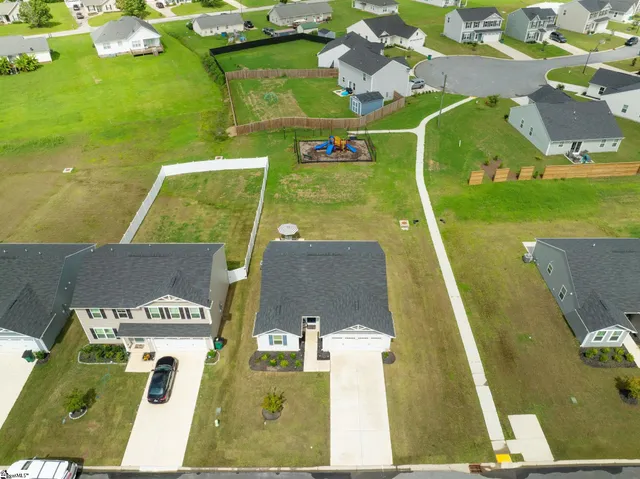 $229,900 | 124 Highland Sta Drive, Clinton, SC 29325