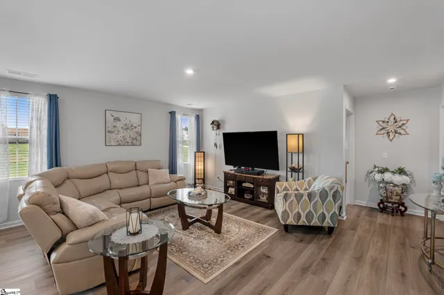 $229,900 | 124 Highland Sta Drive, Clinton, SC 29325