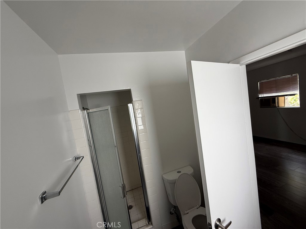 423 Le Doux Road, Unit 10 Los Angeles, CA 90048 - Photo 16 of 18