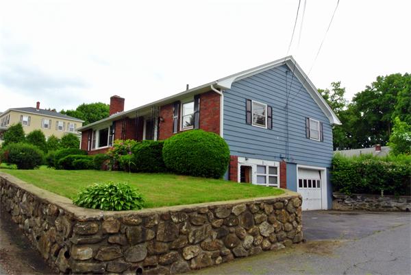 59 Front Street Clinton, MA 01510 - Photo 1 of 18