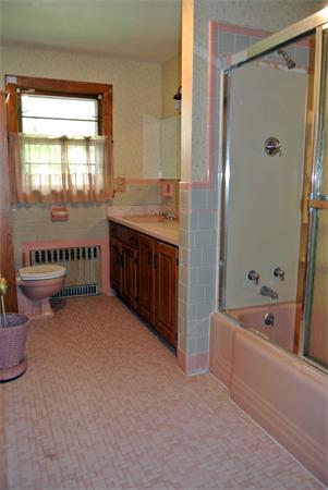59 Front Street Clinton, MA 01510 - Photo 13 of 18