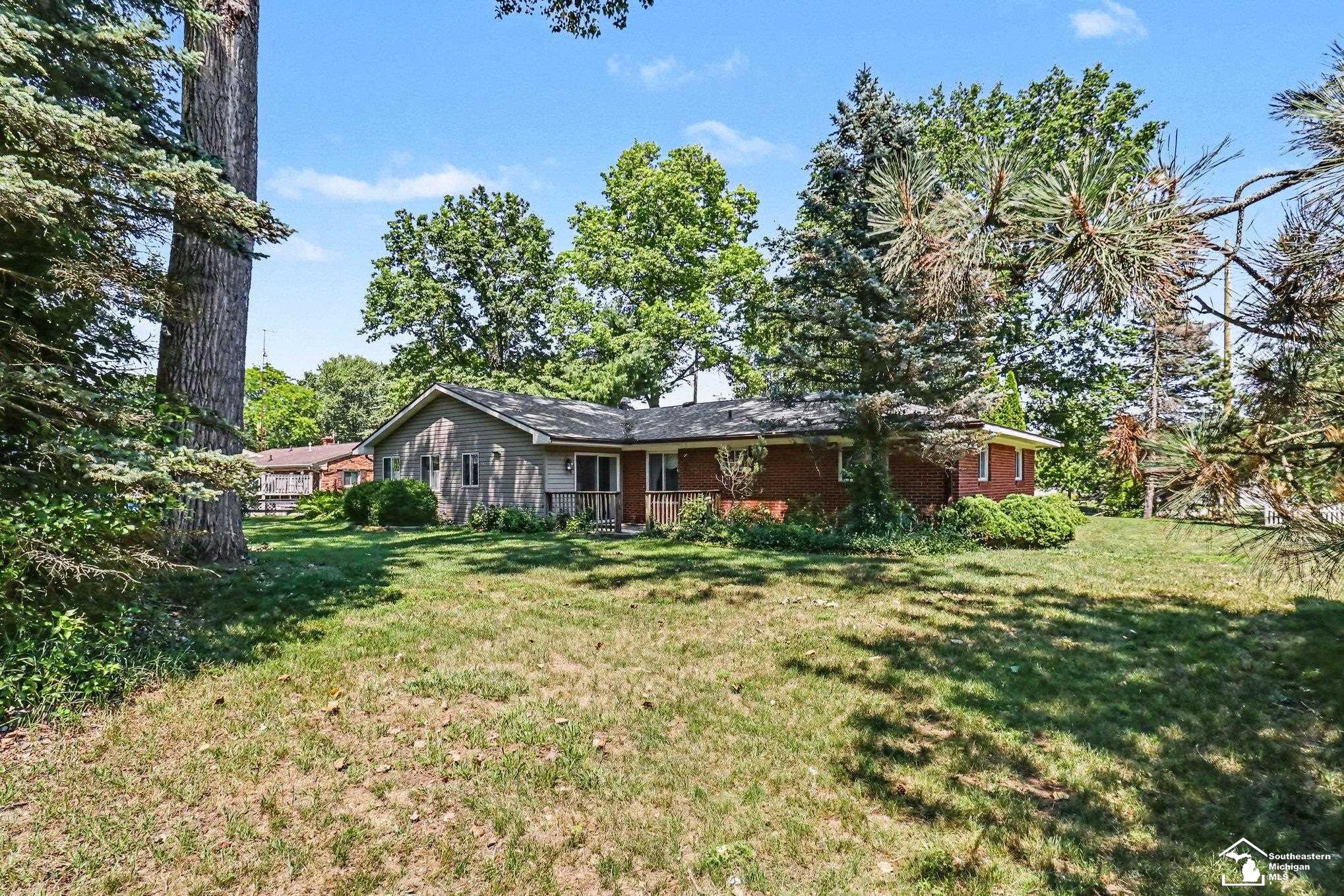 7441 Indian Road Temperance, MI 48182 - Photo 25 of 27