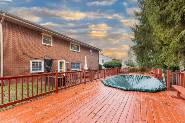 $3,700 | 1274 Folkstone Drive, Pittsburgh, PA 15243