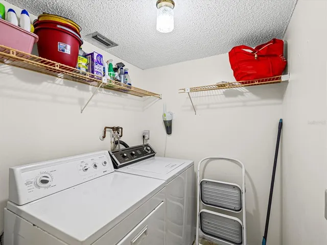 $225,000 | 225 Country Club Drive, Unit 1211, Largo, FL 33771