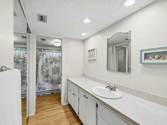 $225,000 | 225 Country Club Drive, Unit 1211, Largo, FL 33771