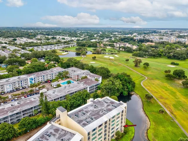 $225,000 | 225 Country Club Drive, Unit 1211, Largo, FL 33771