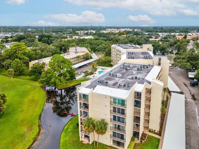 $225,000 | 225 Country Club Drive, Unit 1211, Largo, FL 33771