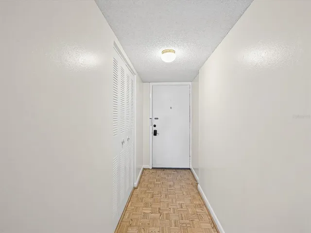 $225,000 | 225 Country Club Drive, Unit 1211, Largo, FL 33771