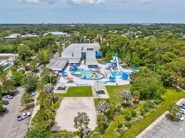 $225,000 | 225 Country Club Drive, Unit 1211, Largo, FL 33771