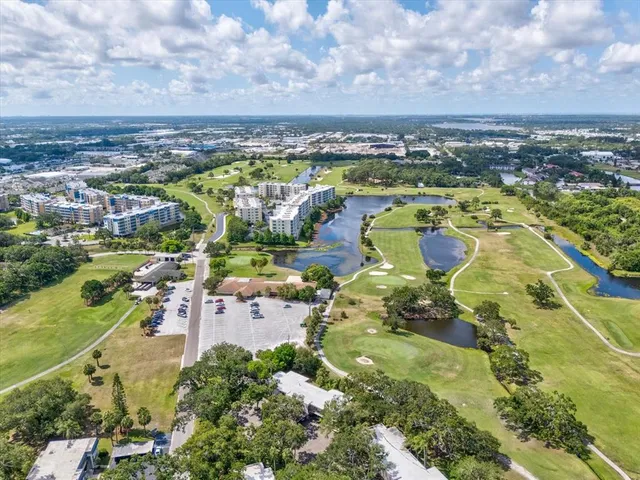 $225,000 | 225 Country Club Drive, Unit 1211, Largo, FL 33771