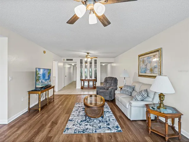 $225,000 | 225 Country Club Drive, Unit 1211, Largo, FL 33771