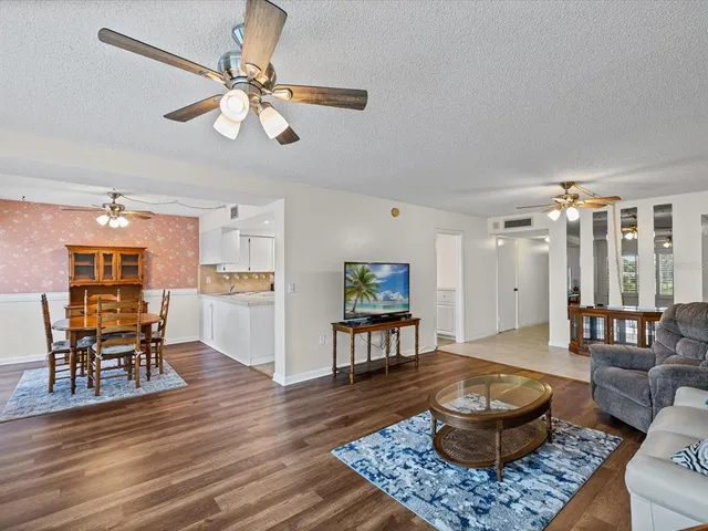 $225,000 | 225 Country Club Drive, Unit 1211, Largo, FL 33771