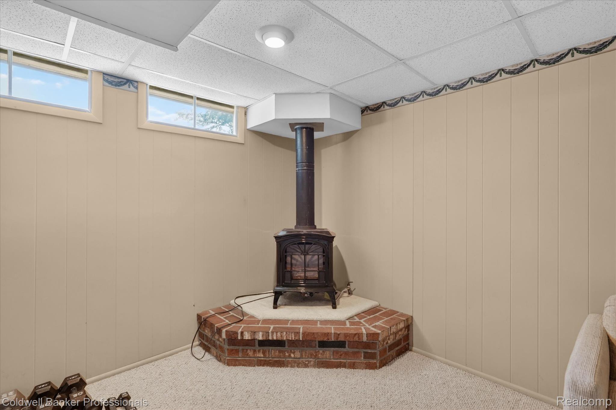 6076 Wild Turkey Road Grand Blanc, MI 48439 - Photo 35 of 50 35-6076-Wild-Turkey-Rd-WindowStill.jpg